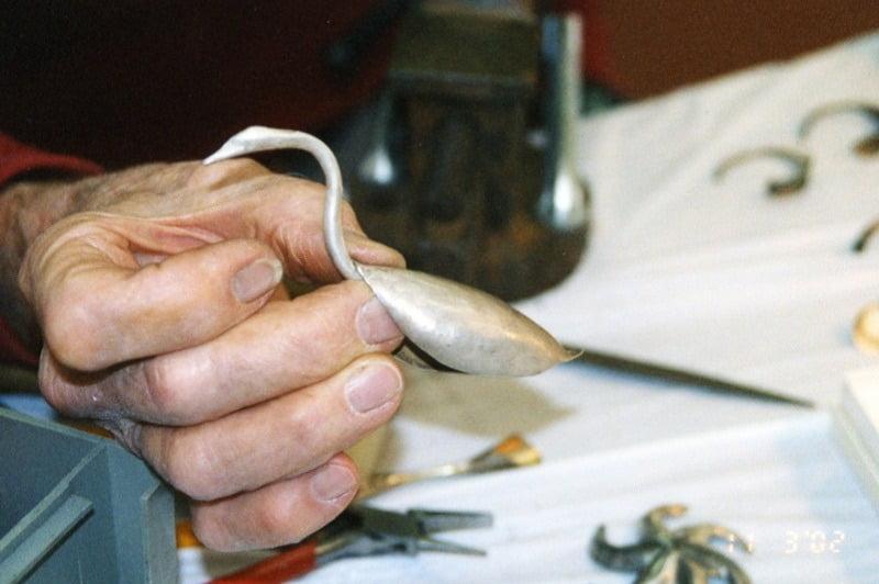 Guide to Lapidary Arts for Beginners: Fun Indoor Winter Projects for Rockhounds