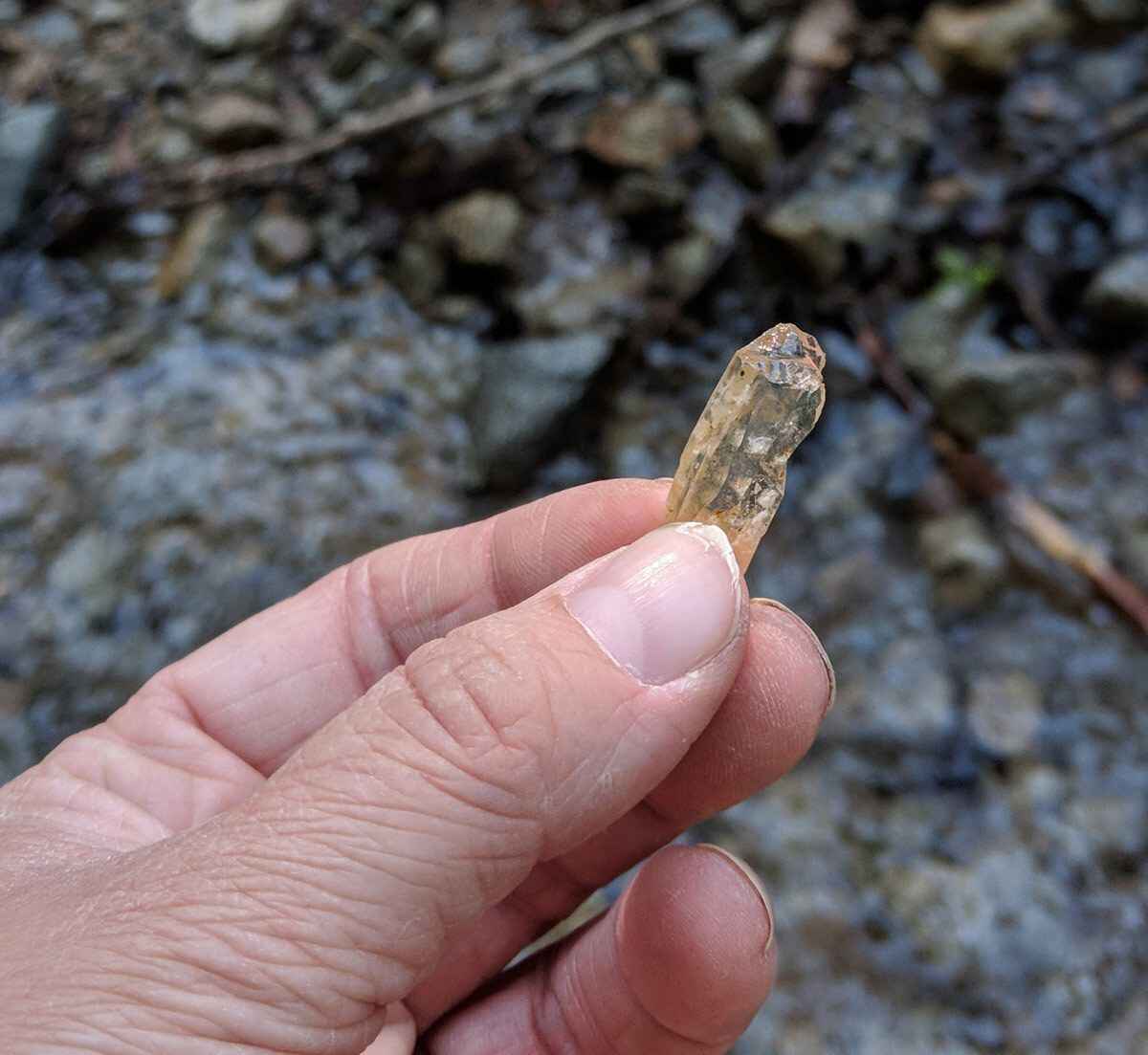 Finding Quartz in Hansen Creek